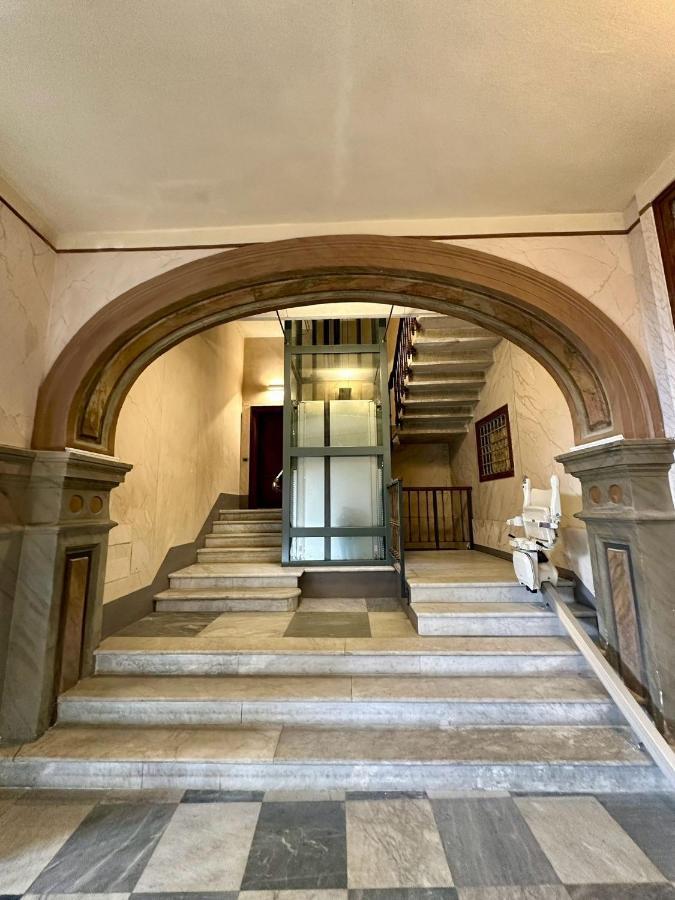 Piazza Carlo Alberto Hotel Cagliari Exterior photo
